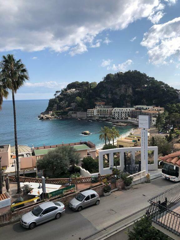 Apartamento La Bomboniera Della Brigata Spendereccia! Taormina Exterior foto